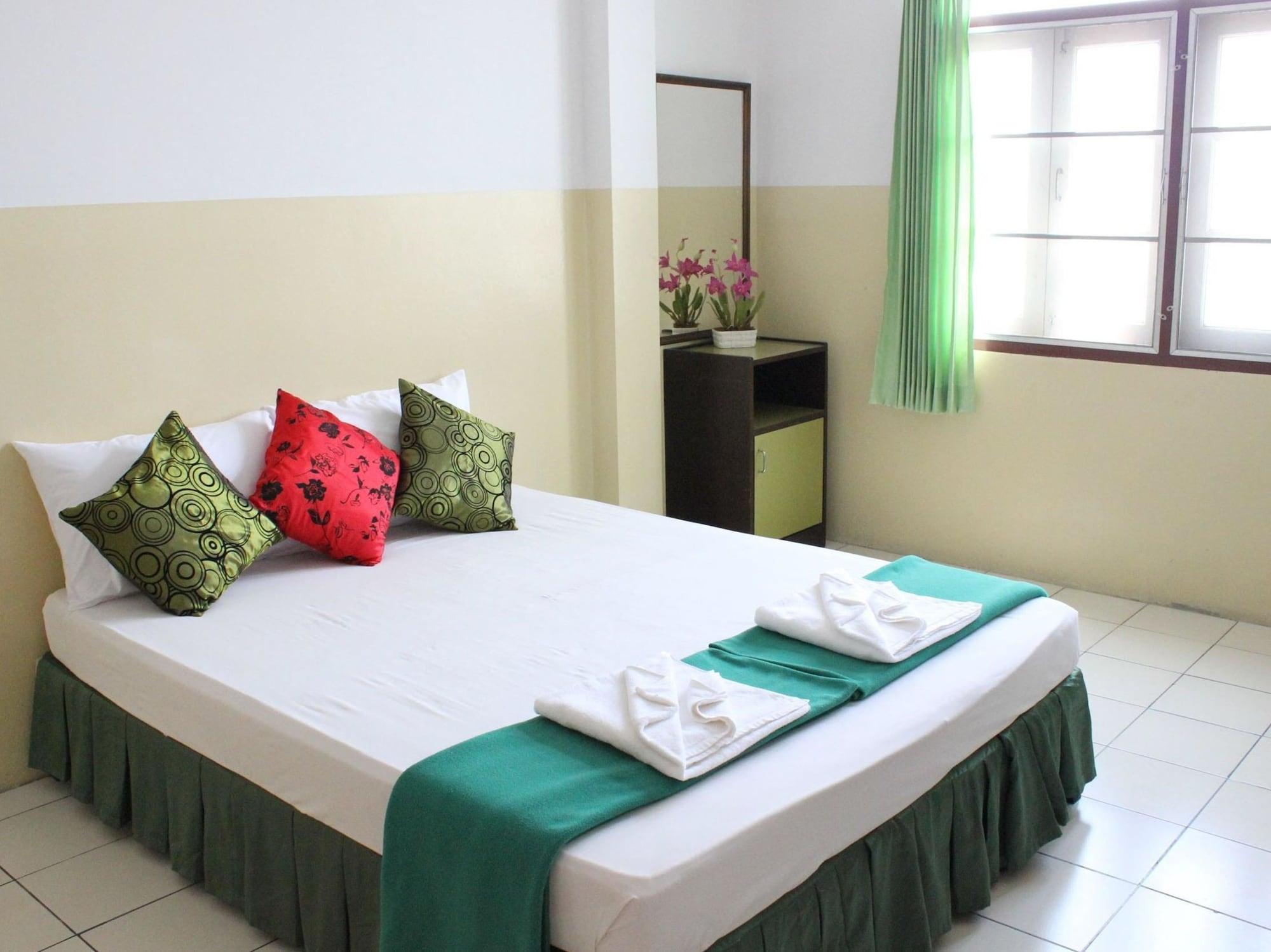 Seabreeze Mansion Hotel Phuket Kültér fotó